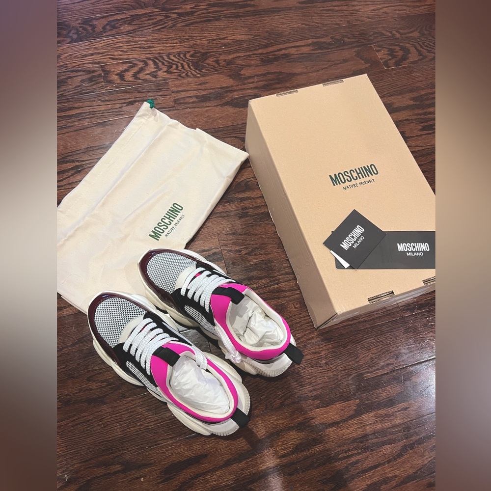 MOSCHINO Color block Sneakers - Brand NEW